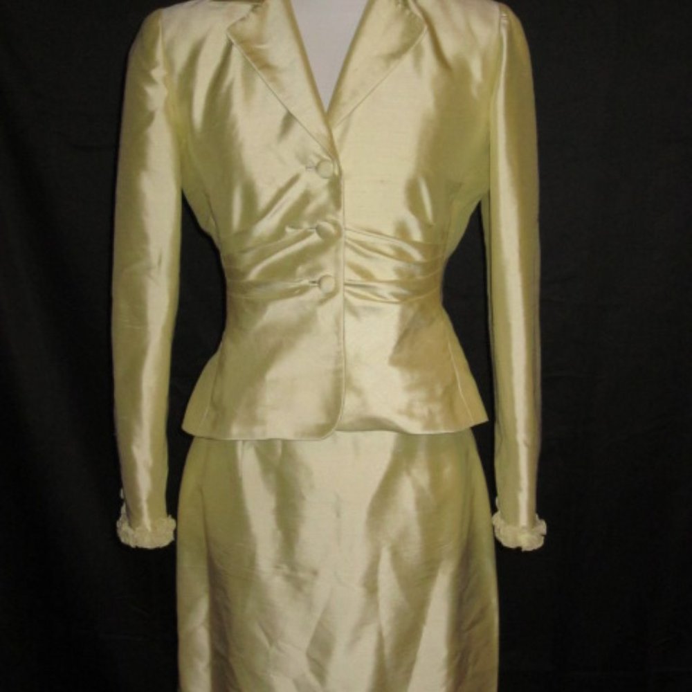 key Unger Yellow silk Skirt suit size 4